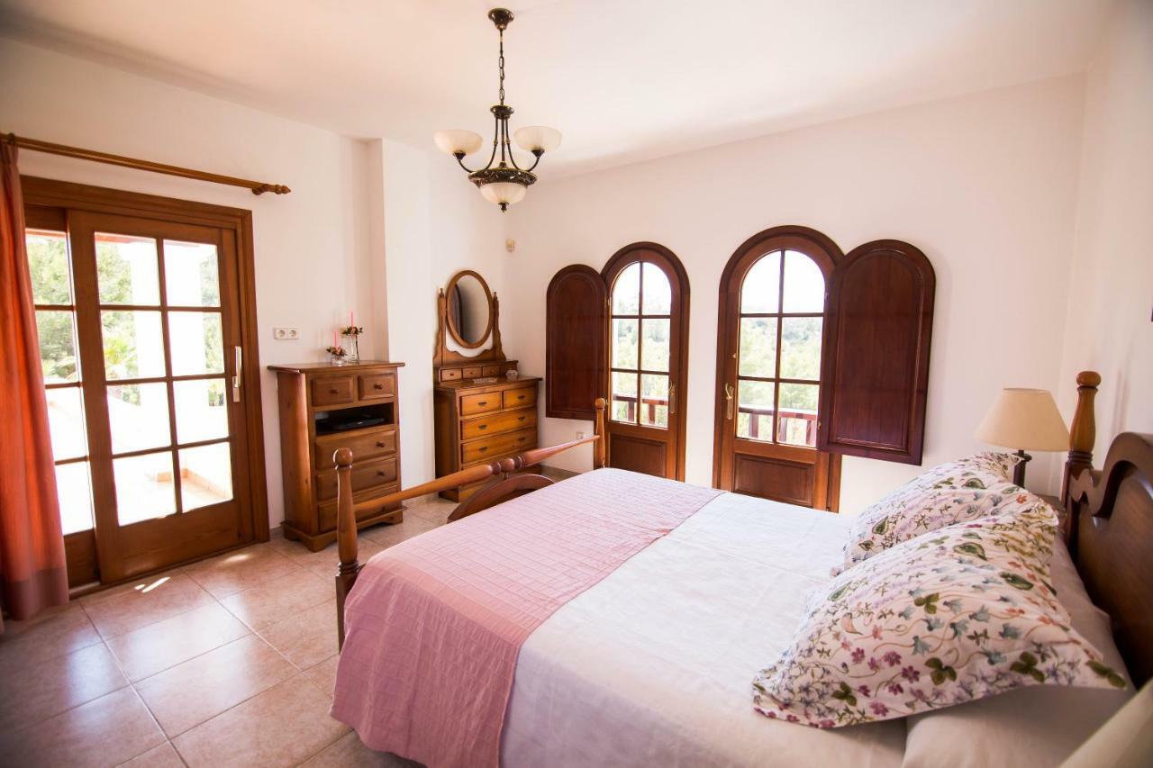 Villa Ca Na Vinya Cala Tarida  Exterior foto